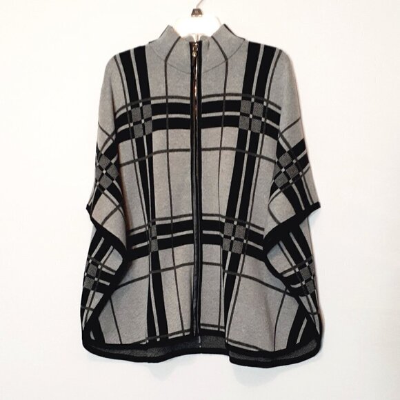 RAFAELLA Gray Plaid Zippered Heavy Sweater Poncho; Faux Leather Closure; Size M - Picture 1 of 6